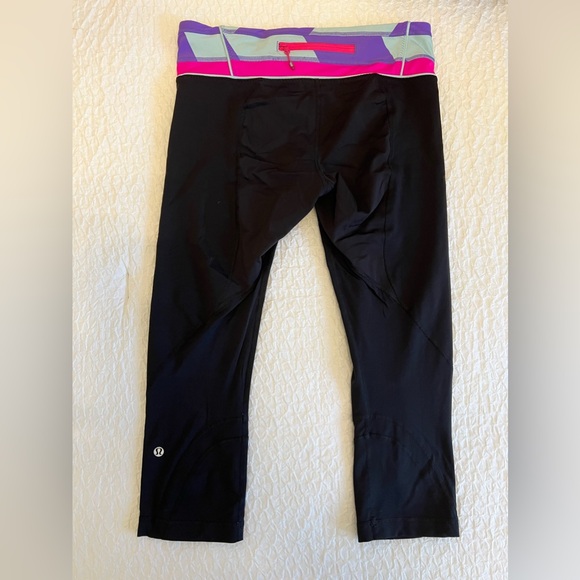 Lululemon Crop Leggings - Size 8 - Picture 2 of 9
